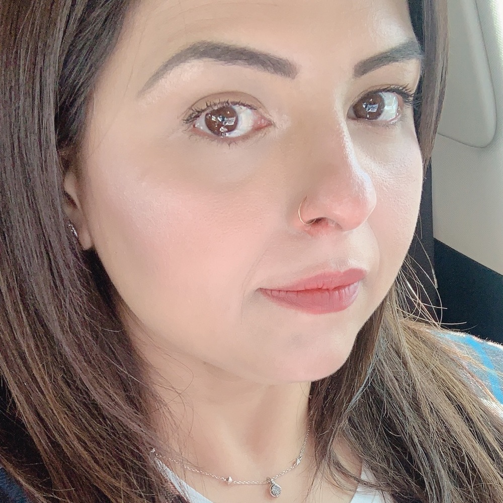 Meet your Posher, Mariam